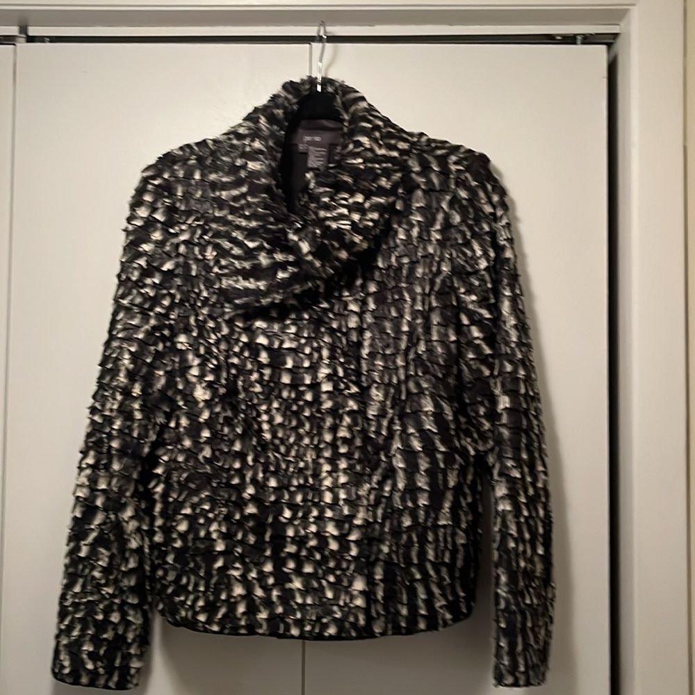 Jacket - Picture 2 of 7